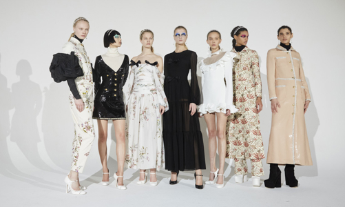 9 xu hướng nổi bật từ sàn diễn Paris Fashion Week 2021