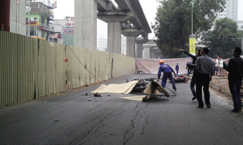 Dự án đường sắt trên cao tại Hà Nội bị đình chỉ vì tai nạn