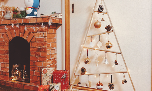 Cô gái trẻ chia sẻ cách trang trí Giáng sinh bằng đồ tái chế