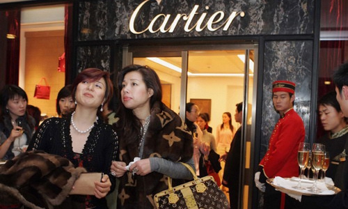 Khách Trung Quốc đến Nhật mua gì?