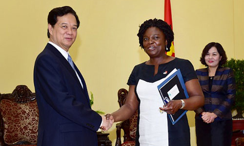 “Việt Nam dứt khoát kiểm soát nợ công”