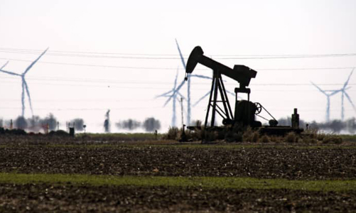 Giá dầu tăng vọt gần 5% nhờ lạc quan về sức cầu