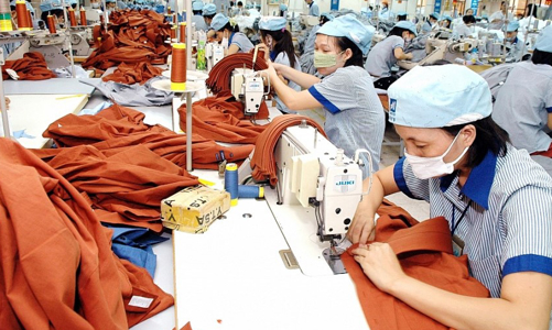 Xuất khẩu dệt may đạt 9 tỷ USD trong quý 1