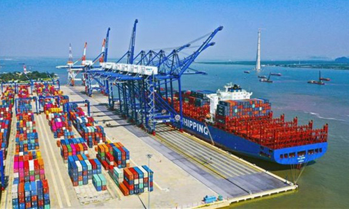 Hàng hóa qua cảng biển tăng mạnh 17%, Quảng Nam, Mỹ Tho đột biến