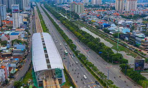 Giữa cơn sốt đất, thị trường căn hộ chung cư thế nào?