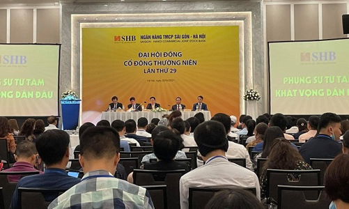 Cổ đông SHB vui vì giá cổ phiếu, muốn chia cổ tức nhiều hơn