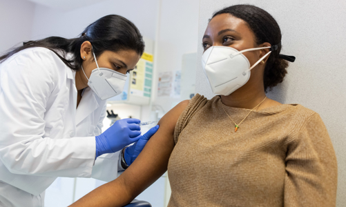 Sau 3 tháng, chiến dịch tiêm chủng Covid của Mỹ đã gần xong