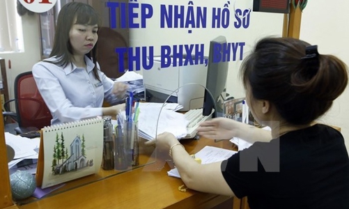 Rút ngắn năm đóng bảo hiểm xã hội cần đồng bộ với các chính sách khác