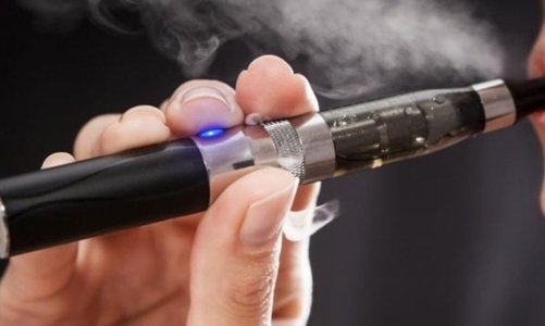 Xử lý nghiêm việc mua, bán, kinh doanh sản phẩm thuốc lá điện tử 