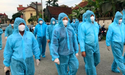 Bộ trưởng Bộ Y tế: Hà Nam cần quyết tâm nhanh chóng dập dịch Covid-19