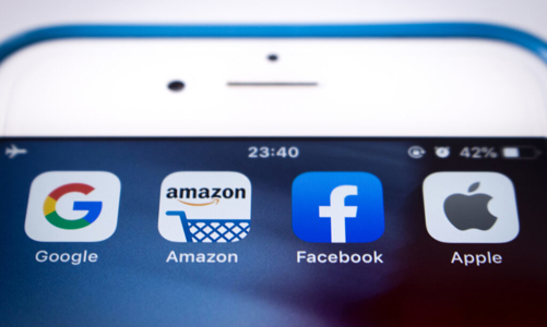 Amazon, Facebook, Netflix kiếm bao nhiêu tiền mỗi phút?