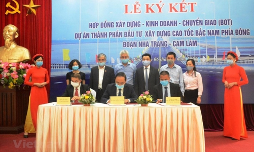 Ký hợp đồng dự án PPP đầu tiên tuyến cao tốc Bắc - Nam