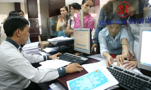 Ngân sách bội thu 79,7 nghìn tỷ đồng trong 4 tháng đầu năm