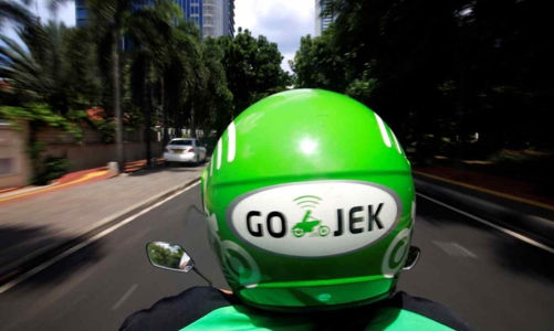 Gojek mở dịch vụ gọi taxi ở Việt Nam, cạnh tranh với Grab