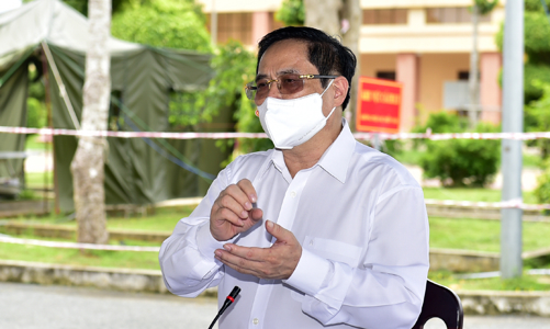 Thủ tướng: Chính phủ kêu gọi người dân, doanh nghiệp đóng góp kinh phí để mua vaccine Covid-19