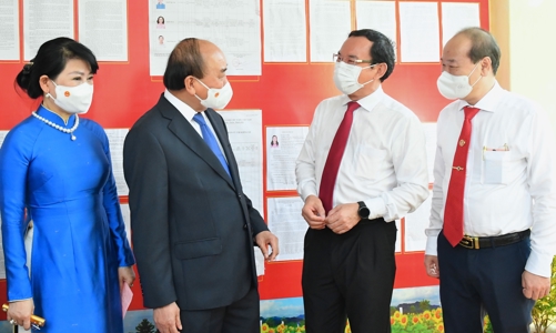 Hơn 5,58 triệu cử tri Tp.HCM bỏ phiếu chọn đại biểu Quốc hội và đại biểu Hội đồng nhân dân