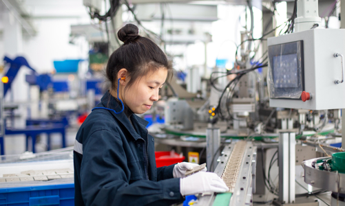 Bùng dịch ở Việt Nam và Ấn Độ, làn sóng dịch chuyển sản xuất từ Trung Quốc sẽ ra sao?