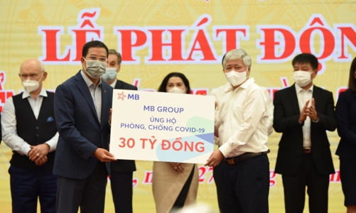 Quỹ mua Vaccine có thêm 30 tỷ đồng ủng hộ từ MB Group
