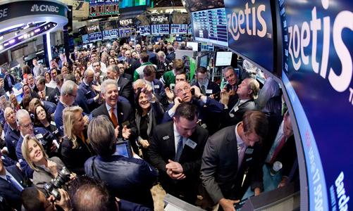 Lạc quan kinh tế đưa S&P 500 tăng 4 tháng liên tiếp