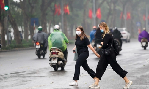 5 tháng, khách quốc tế đến Việt Nam giảm tới 97,8%