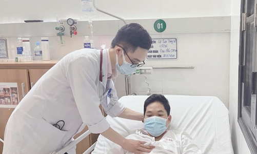 Cứu sống bệnh nhân nhờ can thiệp lấy huyết khối xoang tĩnh mạch não