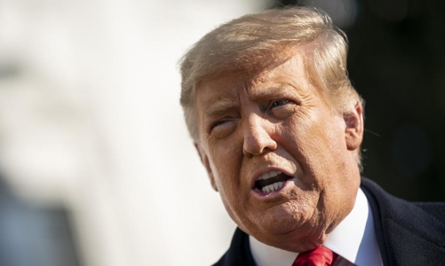 Bitcoin sụt giá sau khi bị ông Trump gọi là “trò lừa đảo”