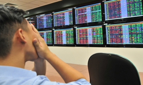 Chặn huỷ/sửa lệnh khiến nhà đầu tư thiệt hại tiền tỷ: Công ty chứng  khoán có lạm quyền?