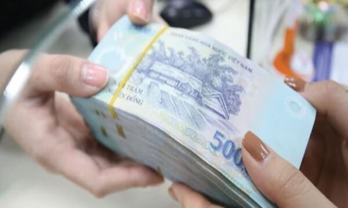 Tín dụng khởi sắc, nợ xấu có nguy cơ gia tăng