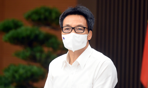 Tiêm vaccine phòng Covid-19 cho toàn bộ công nhân trong khu công nghiệp