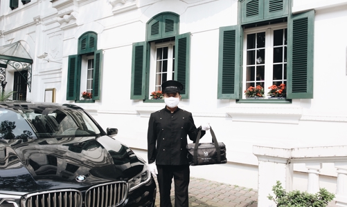 Từ gian bếp khách sạn năm sao tới bữa tiệc tại gia