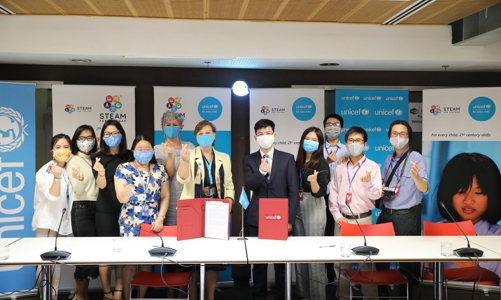 Hàng triệu trẻ em Việt Nam có cơ hội được phổ cập công nghệ số 