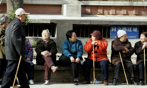 Thế giới ngày càng già, chỉ hơn 30% dân số dưới 20 tuổi