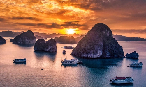 Quảng Ninh miễn phí vé tham quan vịnh Hạ Long, Yên Tử tới hết năm 2021