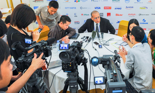 Báo chí và doanh nghiệp: Mối quan hệ hợp tác chứ không phải đối đầu