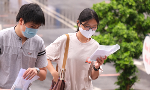 Hà Nội: Thí sinh dự thi lớp 10 trung học phổ thông đã có thể tra cứu điểm thi