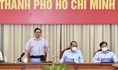 Thủ tướng Phạm Minh Chính: TP.HCM đang đi đúng hướng, tiếp tục nỗ lực thực hiện mục tiêu kép