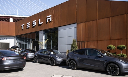 Tesla “gặp hạn” ở Trung Quốc: Gần như toàn bộ xe bị triệu hồi vì vấn đề an toàn