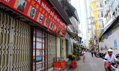 Doanh thu bán lẻ và dịch vụ tiêu dùng tháng 6 giảm do ảnh hưởng dịch bệnh