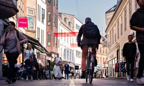 Tiết kiệm tiền từ khi đi làm, người Đan Mạch giàu nhất Liên minh châu Âu