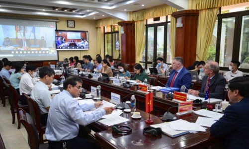 Chanh leo và tôm tươi của Việt Nam đang chờ được cấp phép xuất khẩu vào Australia