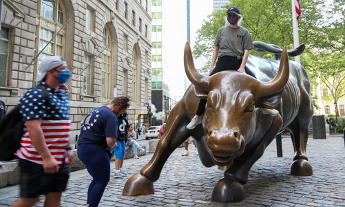 Chứng khoán Mỹ tăng mạnh, lập kỷ lục phiên thứ bảy liên tiếp nhờ số liệu việc làm khả quan