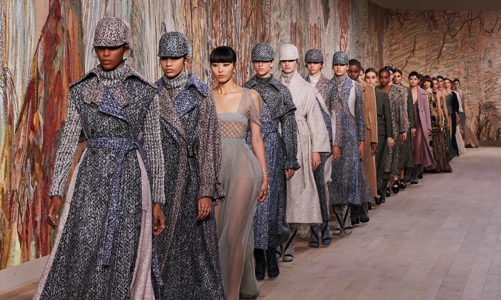 Dior trình diễn BST Haute Couture Thu Đông 2021 - 2022