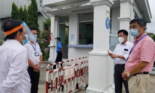 Test nhanh, phát hiện 4 trường hợp nghi mắc Covid-19 tại Công ty TNHH Hung Way 