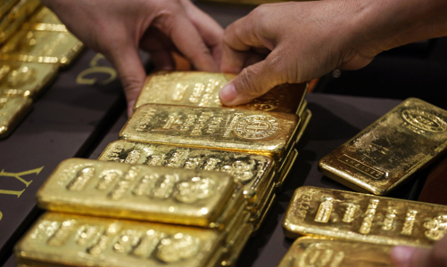 Giá vàng tuần tới: Bán tháo về 1.600 USD/oz hay tranh mua lên 1.920 USD/oz?