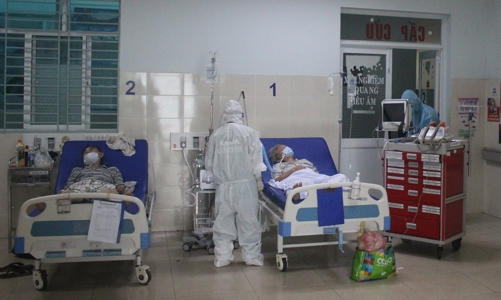 Bộ Y tế khuyến cáo: Người dân không nên mua máy thở, tích trữ oxy