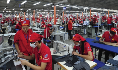 Vinatex: Tăng trưởng lợi nhuận hợp nhất 6 tháng đạt cao nhất trong vòng 25 năm qua