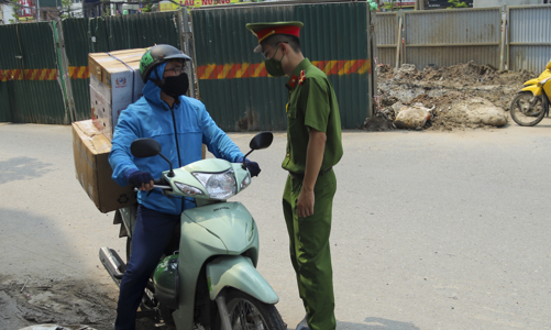 700 shipper của các doanh nghiệp được cấp thẻ vận chuyển hàng hóa