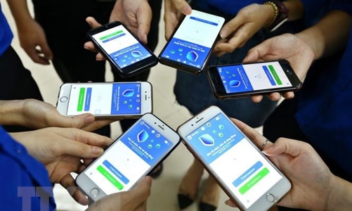 Số lượt cài đặt ứng dụng Bluezone ở Hà Nội tăng mạnh