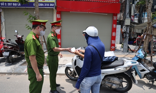 Hà Nội quy định mẫu giấy tờ cho các trường hợp đủ điều kiện lưu thông 