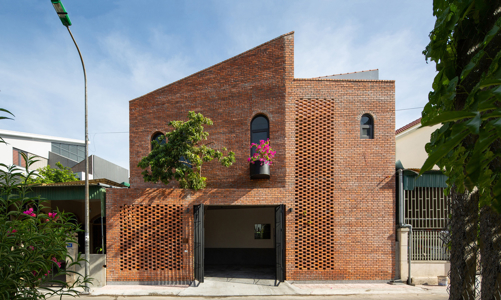 Ngôi nhà gạch Việt Nam được giới thiệu trên trang web kiến trúc hàng đầu thế giới